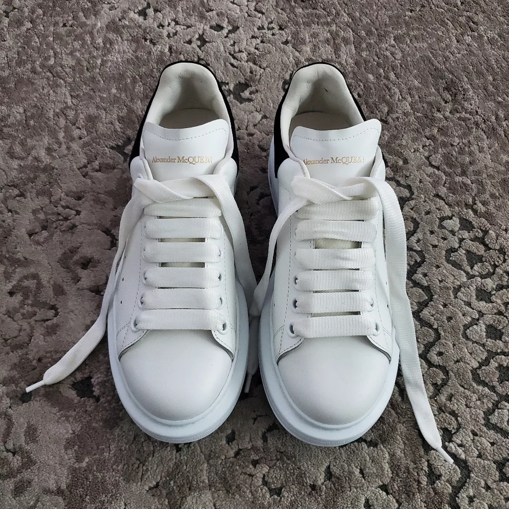 Alexander McQueen Women's Oversized Suede Heel Detail Sneakers 37 - Picture 7 of 12